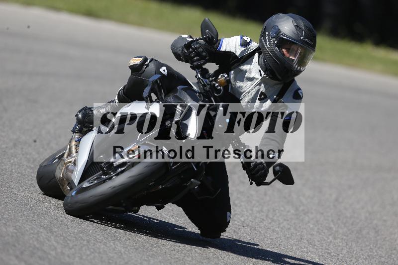 Archiv-2025/48 25.08.2025 Cornu Master School ADR/blau-bleu/100